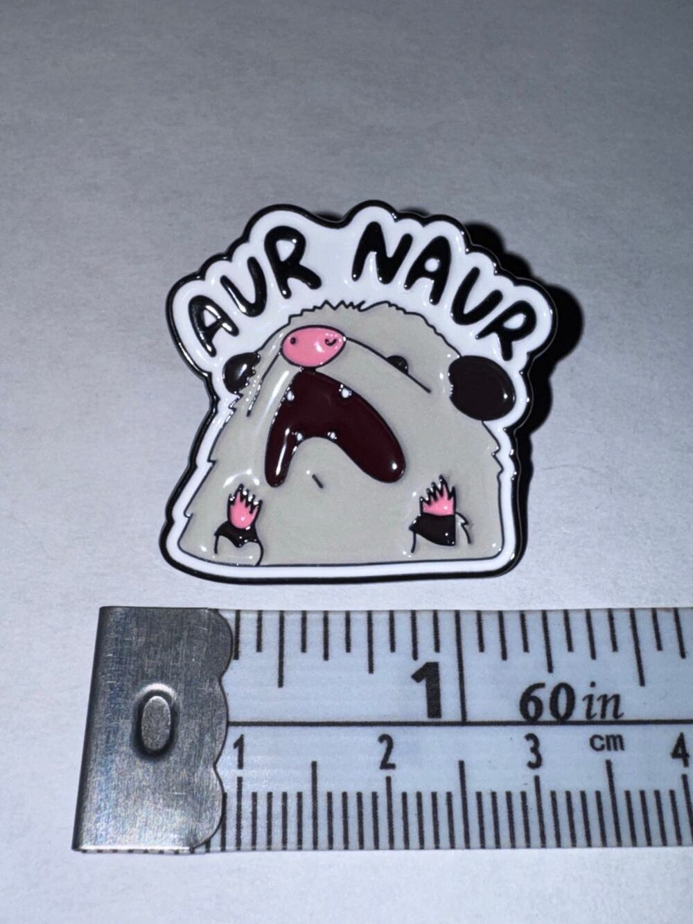Aur Naur opossum possum Oh NO in Australian pin brooch